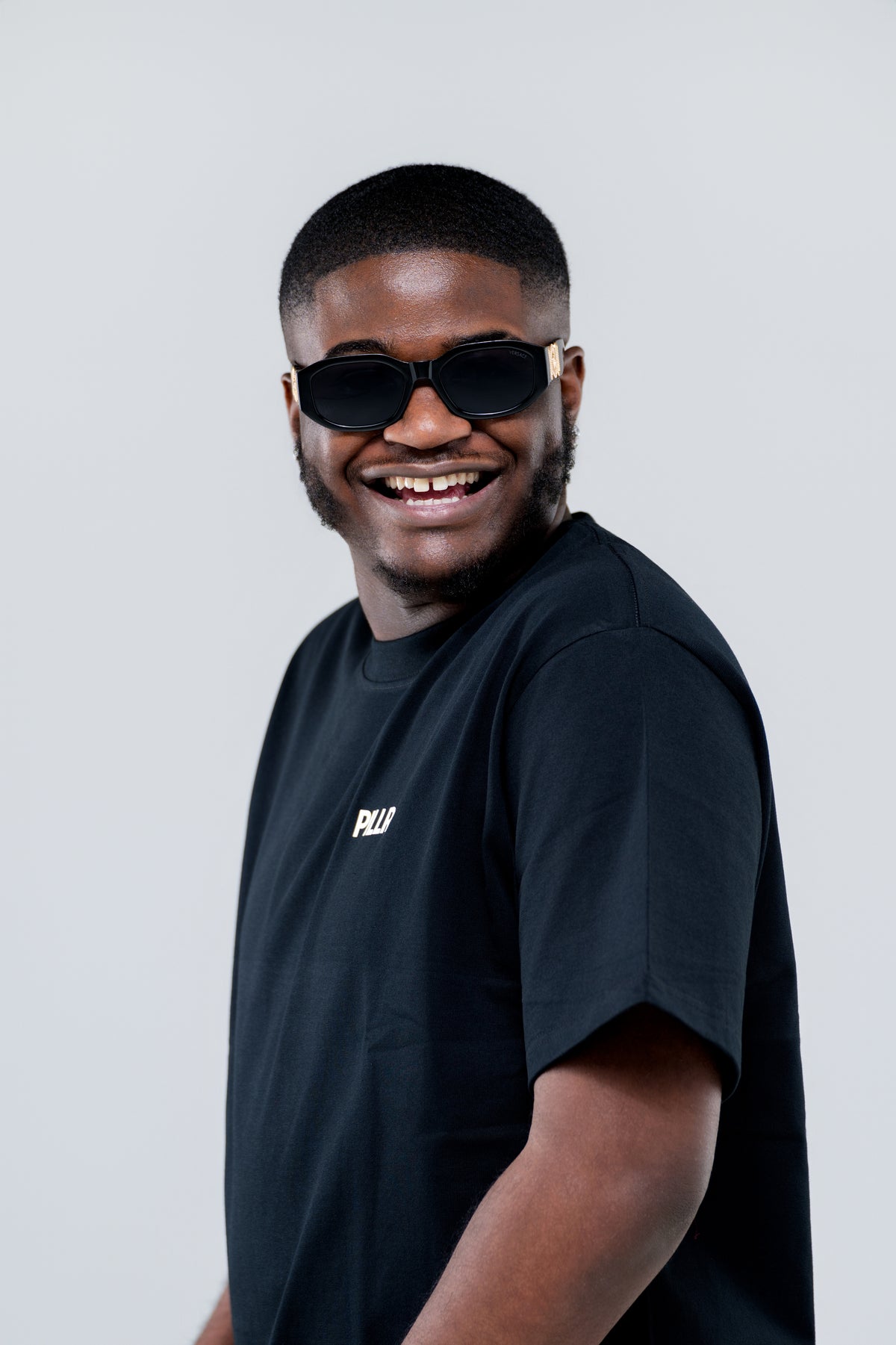 PILLR Essential Tee - Black