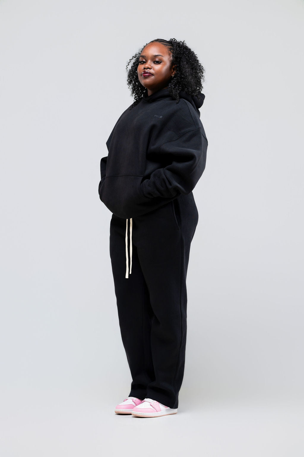 PILLR Tracksuit - Black