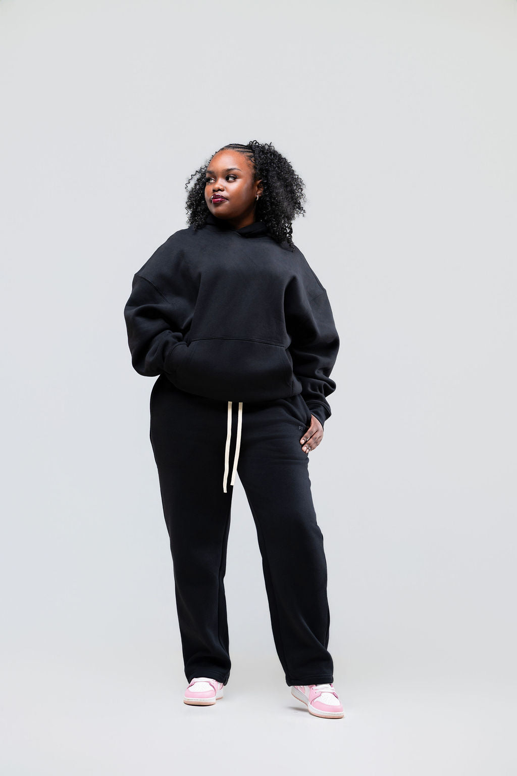 PILLR Tracksuit - Black